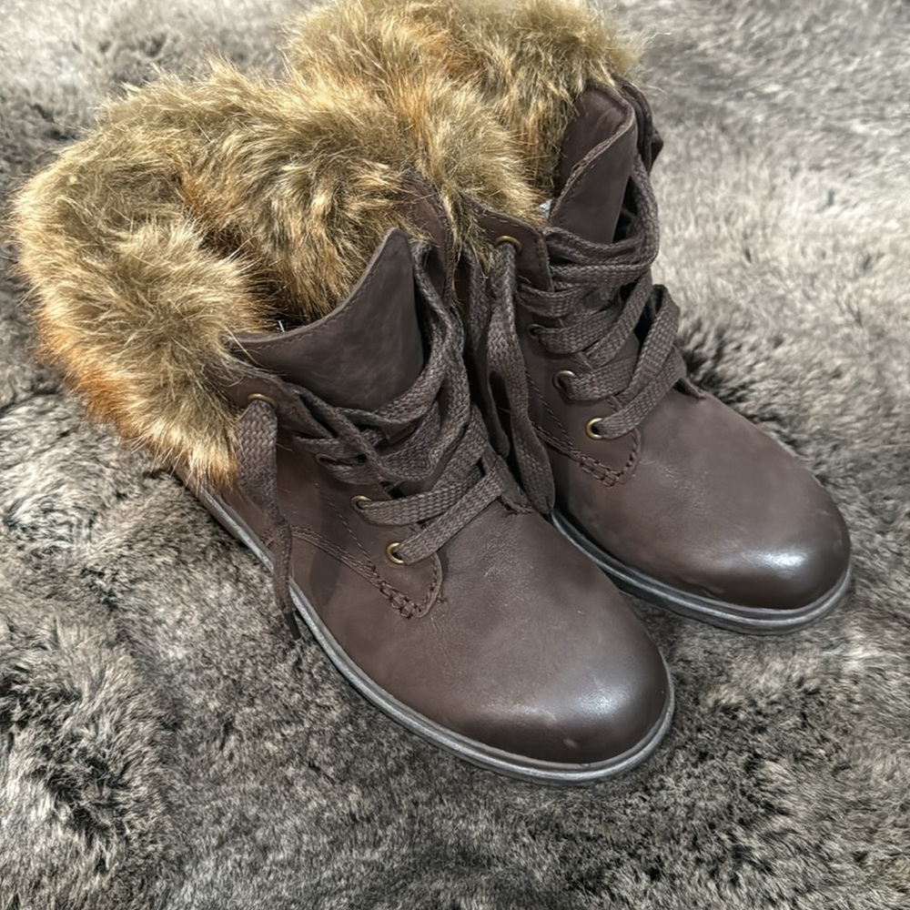 New Ugg boots